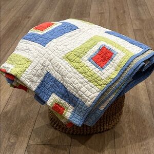 Land of Nod Cotton Quilt Full